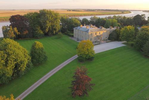 Saltmarshe Hall Екстериор снимка