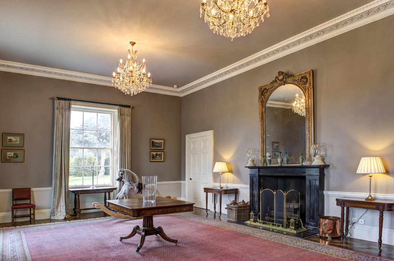 Saltmarshe Hall Екстериор снимка